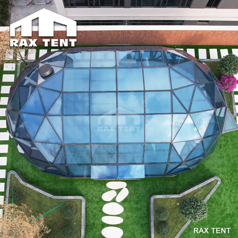 capsule glass dome house