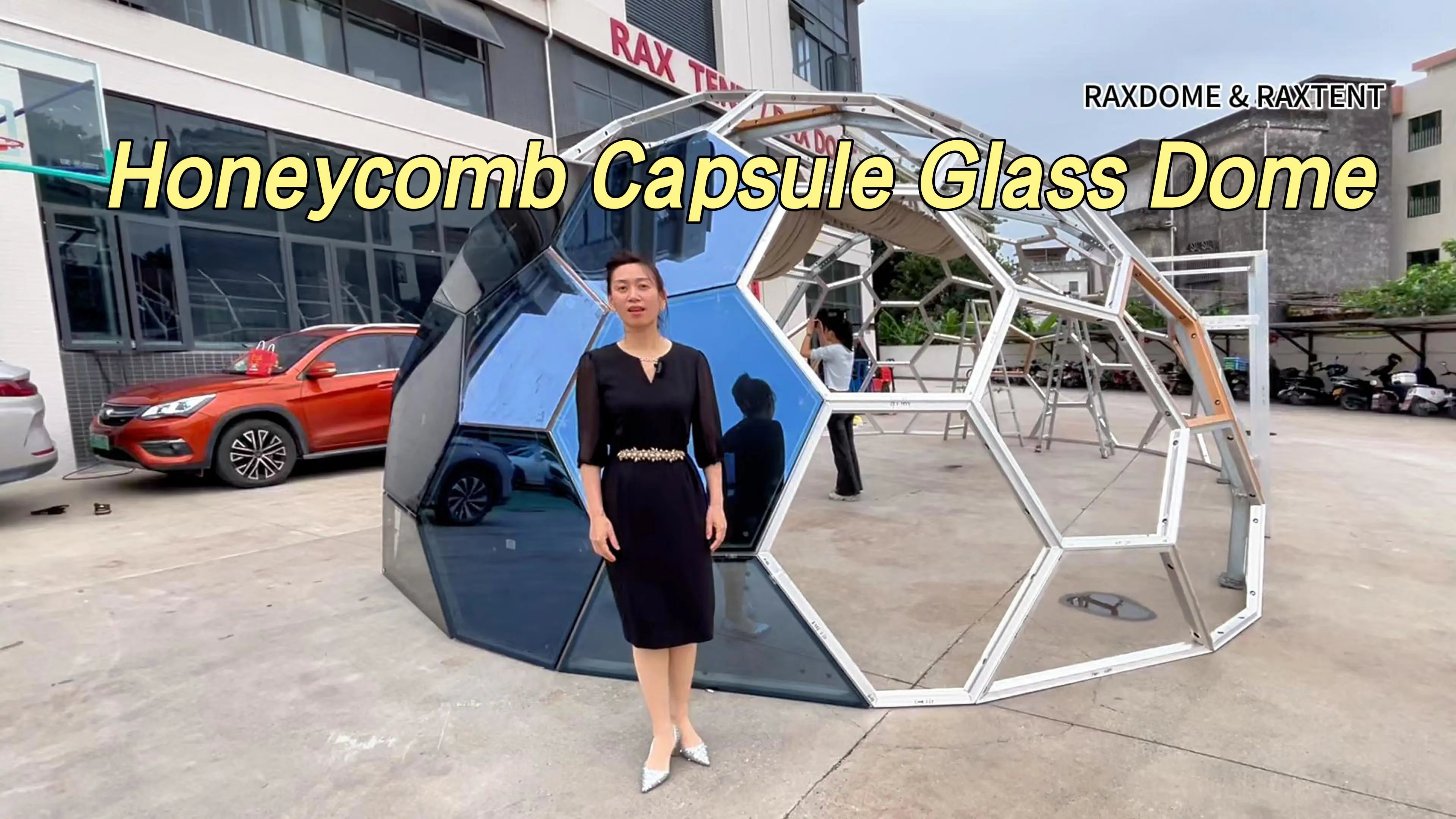honeycomb capsule glass dome